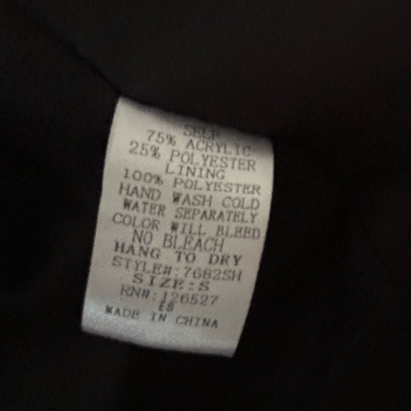 Alythea Black Sleeveless Open Front Faux Fur Vest Small - Picture 9 of 9